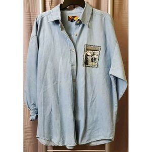 Camp Creek XL Women's‎ Blue Denim Button Down Shirt Holiday Magic Christmas